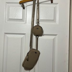 Calle crossbody with extra mini bag